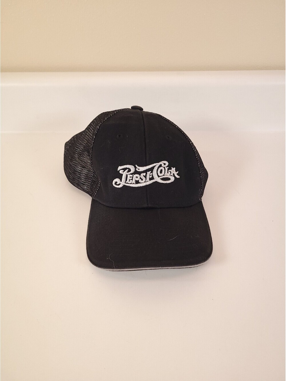 Pepsi cola hat black and white mesh back hat one size